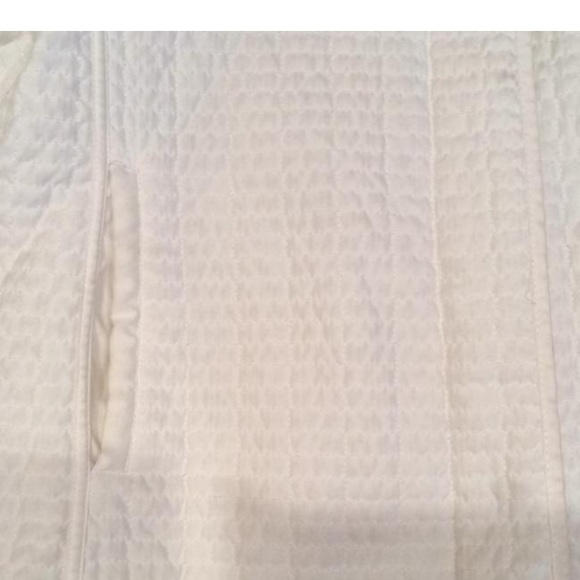 Weatherproof jacket - Picture 3 of 4